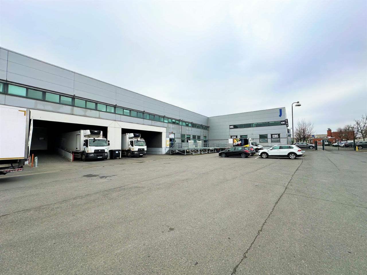 Local d'activité Ivry-sur-Seine 4202m² Location local d'activité Ivry-sur-Seine Val-de-Marne OLACT2420034 1